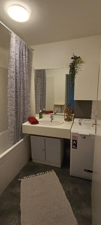 Stylish 1-Bedroom Flat With Beautiful Terrace , For A Cosy Retreat Страсбург Экстерьер фото